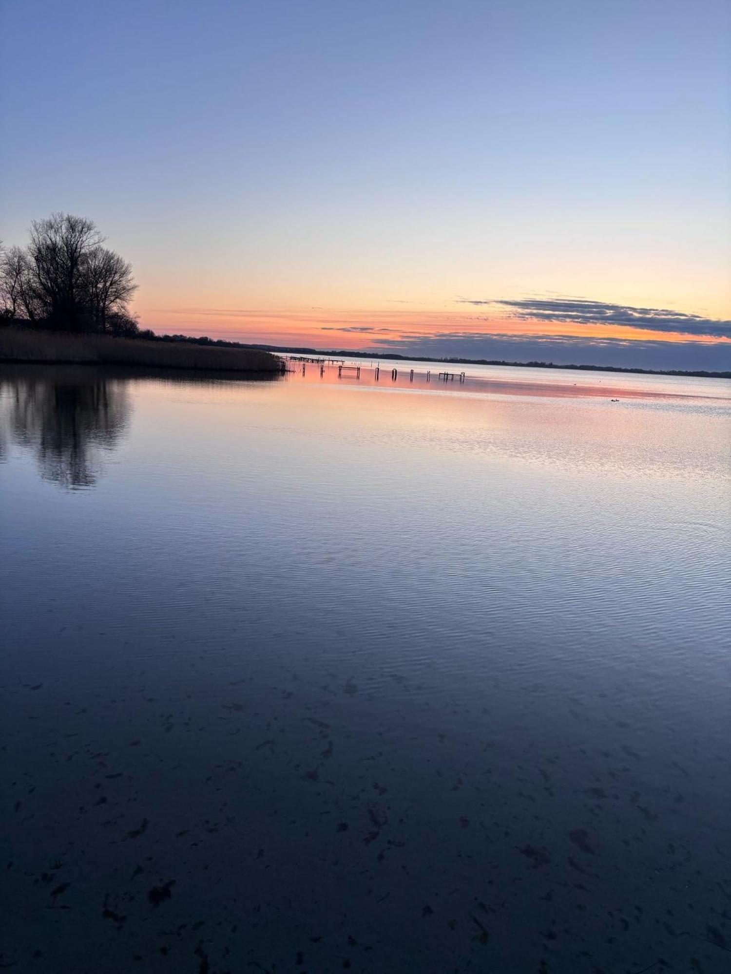 App 7O Kleinertag Am Meer Dranske Luaran gambar